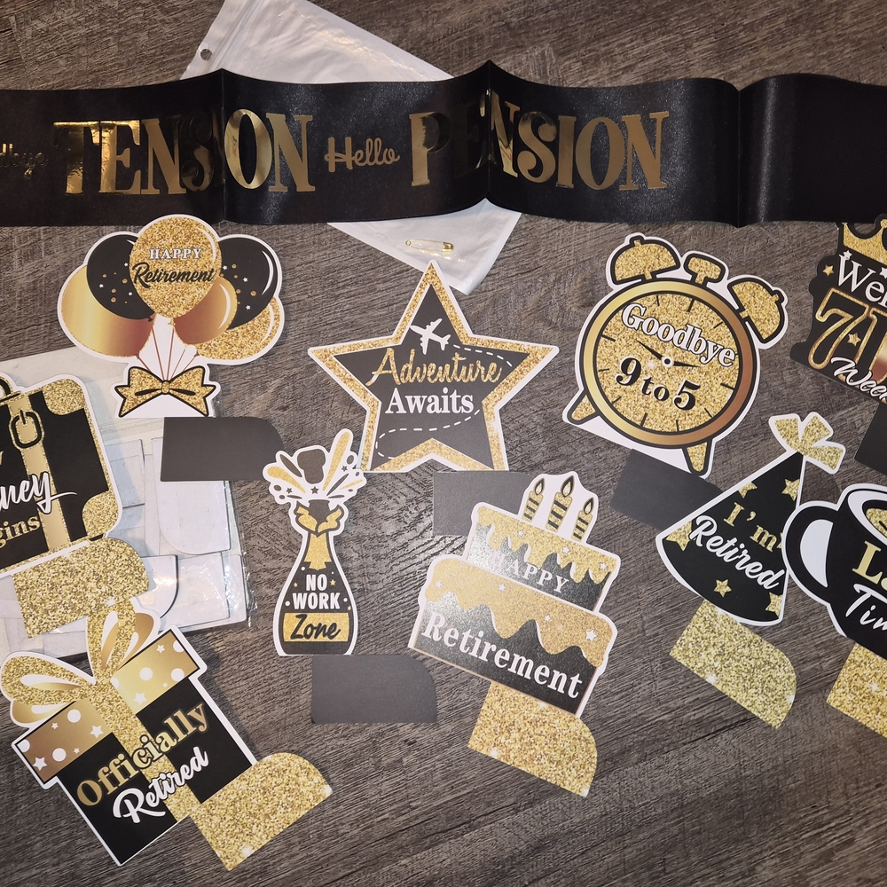 Retirement Party Decoration Set - Black and Gold NWT